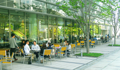 【1F】 PARIYAのテラス席