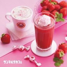 福岡県あまおうを使用したドリンク２種販売開始♪